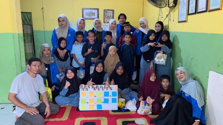 Yayasan Rumah Harapan Menjadi Tempat Untuk Pengabdian Masyarakat Mahasiswa UBSI Cibitung Dengan Tema Warna-Warni Harapan