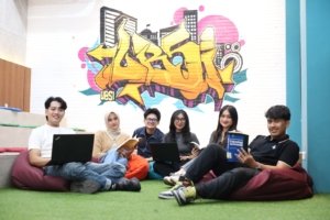 Suka Isu Politik Dunia? Intip Serunya Kuliah di Jurusan Hubungan Internasional UBSI