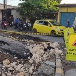 Jalan Amblas di CBL Cibitung, Plt Bupati Bekasi Siapkan Perbaikan Secepatnya