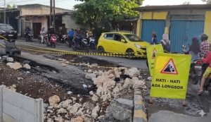 Jalan Amblas di CBL Cibitung, Plt Bupati Bekasi Siapkan Perbaikan Secepatnya