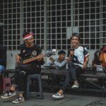 3 Lagu Santai Terbaik untuk Menemani Lembur Kerja Malam Ini