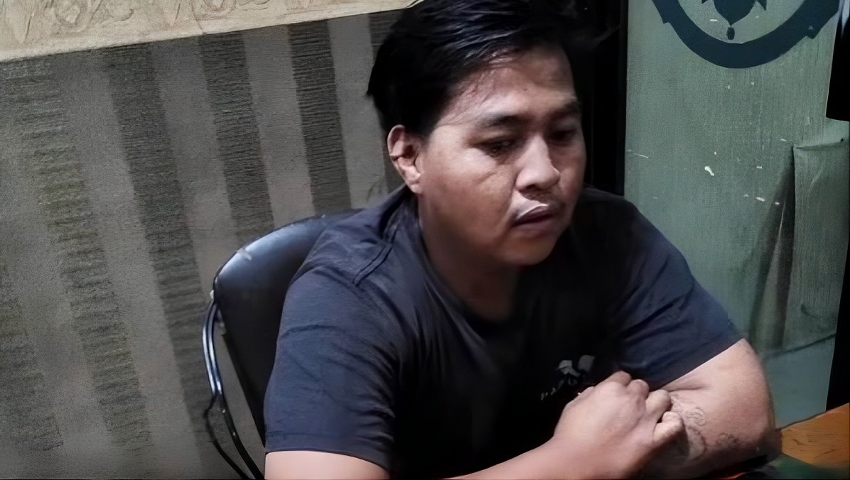 Ngamuk Gara-Gara Gagal Nyalip, Sopir Angkot Perusak Mobil di Bekasi Resmi Jadi Tersangka