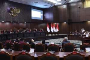 MK Wajibkan Pemerintah Pisahkan Anggaran MBG dari Dana Pendidikan